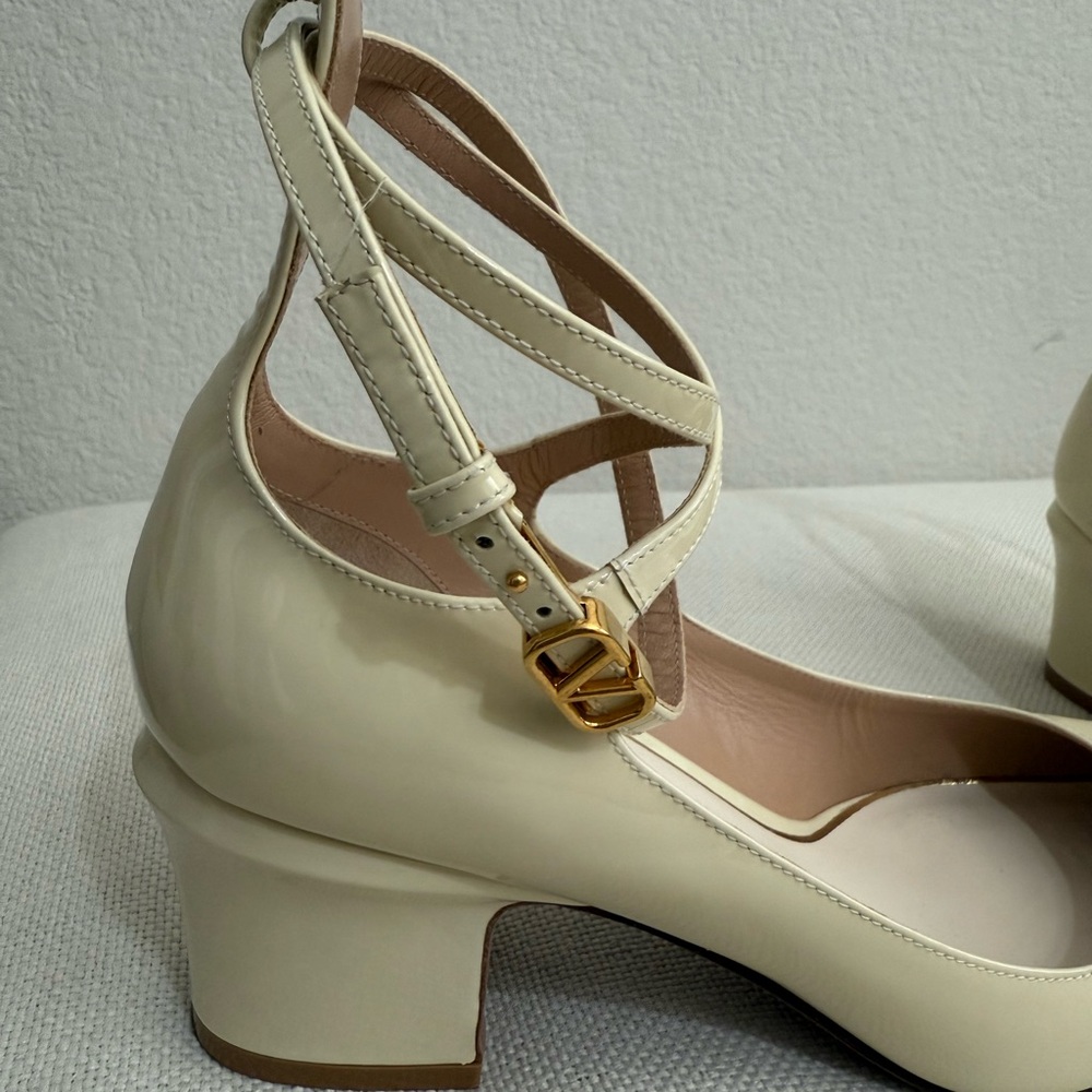 Valentino Cream Ankle Strap Heels - Picture 3 of 6